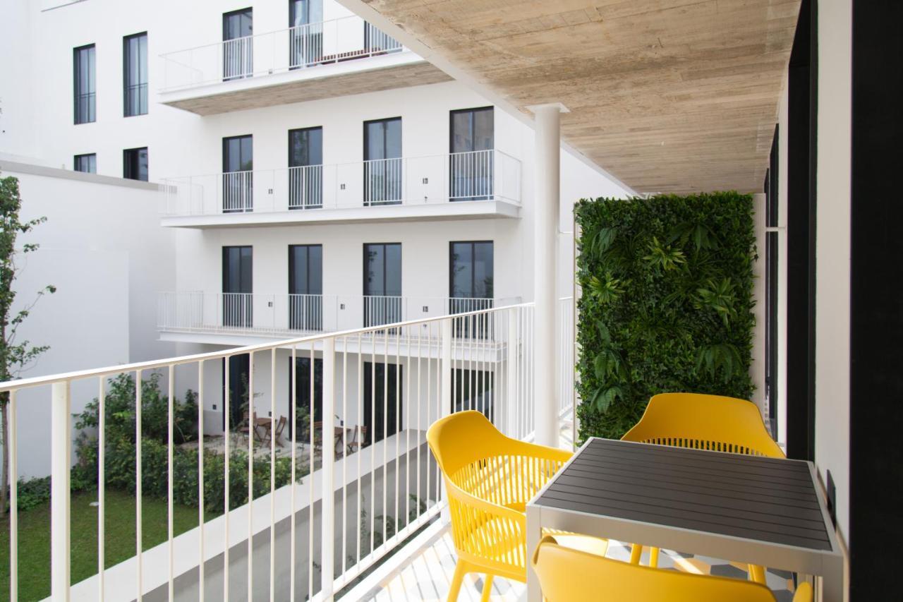 Flh Intendente Elegant Mezzanine With Balcony Lisboa Exteriör bild